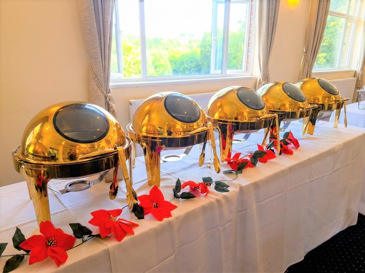 Gold Chafing Dish Buffet